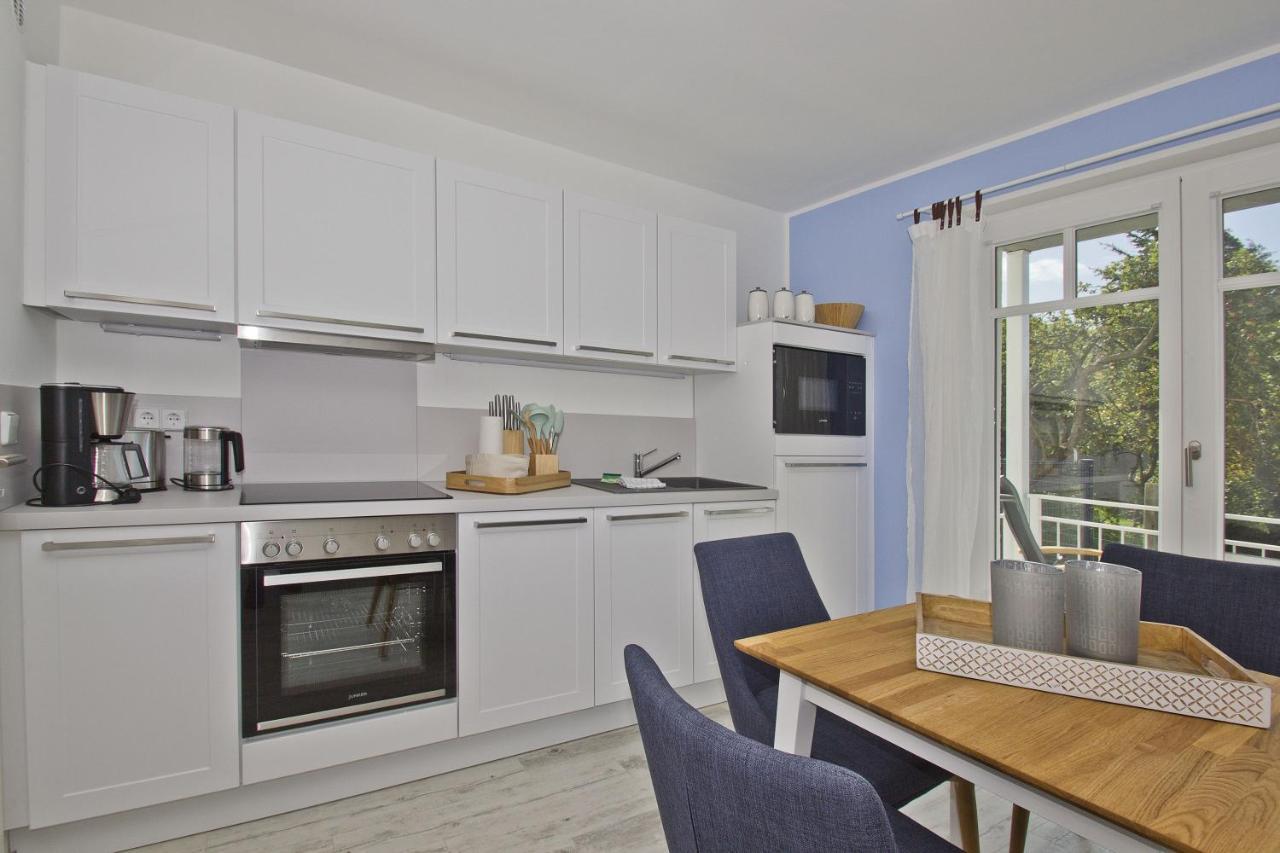 Moderne Ferienwohnung Mit Balkon, Meerblick - Ferienresidenz Zwei Boddenfewo 1-2 Lietzow Exterior foto